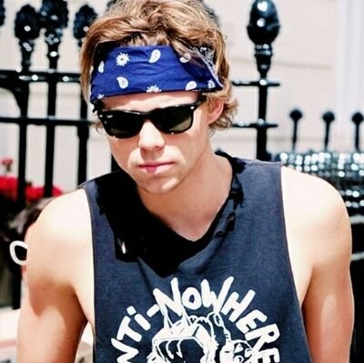 5 Seconds Of Summer♥ | ♥@Luke5SOS~@Michael5SOS~@Calum5SOS~@Ashton5SOS♥ *10~07~14*|In love with→@Ashton5SOS ♥| @5SOS| Drummer |1/4 pls