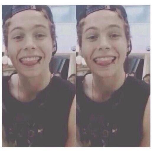 naughtyl0uis's profile picture. it's called common sense motherfucker {luke/4}