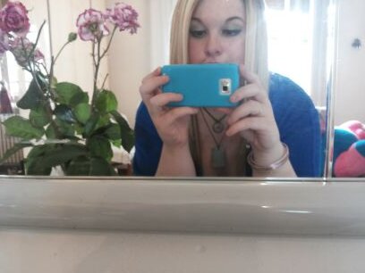 Spadina976's profile picture. perché bere e guidare quando puoi fumare e volare?