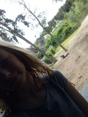 ~13
~Dutch
~self harm
~suicidal
~All time Low