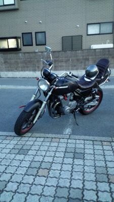 バイク好き。足場屋２年やってやった。佐藤エリカ。