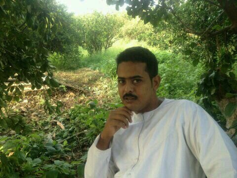 ‏‏أعترف آني سرآآب ... مالقى من يتبعه ويتبع سرآآب ،، (في المفضلة شئ مني_ما أكتبه من أشعار أو خواطر هي من بوح قلمي)