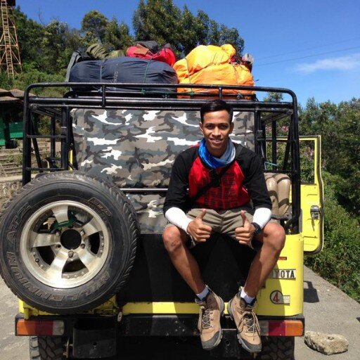 12arif's profile picture. 