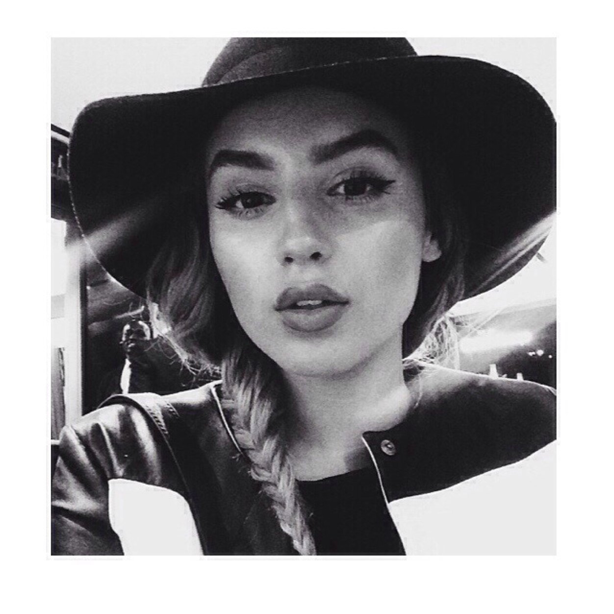“ian, i'll give my all to you, 'cause all of me loves all of you” valerie halliday, bisex