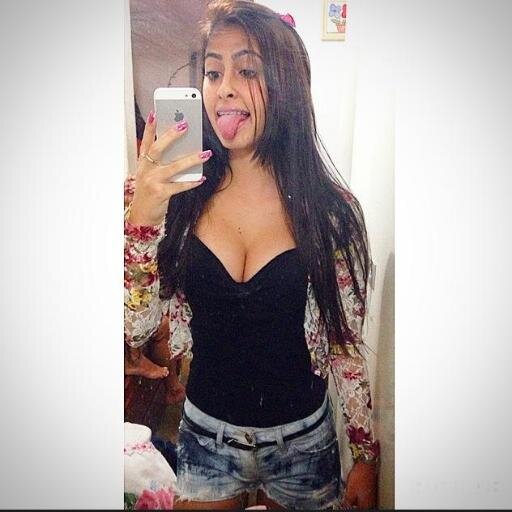 Não quero final feliz, eu quero ser feliz a vida inteira.   //     ❤️ @bellezinn ❤️