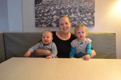 Mama van twee prachtige kinderen! Verkoopster bij de Action.