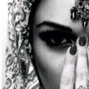 الرجل  ورقـة كتب عليها [ ارجو الاحترام ] المرأه ورقة كتـب عليها [ ارجو الاهتمام ] فأهتم بالمرأه تحترمك واحترمي الرجل يهـتم بك ..♥