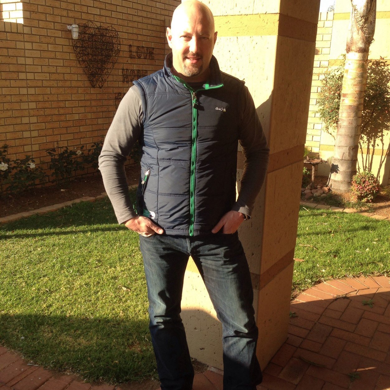 ErnestHeather's profile picture. Cyclist | Crossfitter | Motoring Fanatic & Enthusiast - Founder and CEO of @ErnestHether®