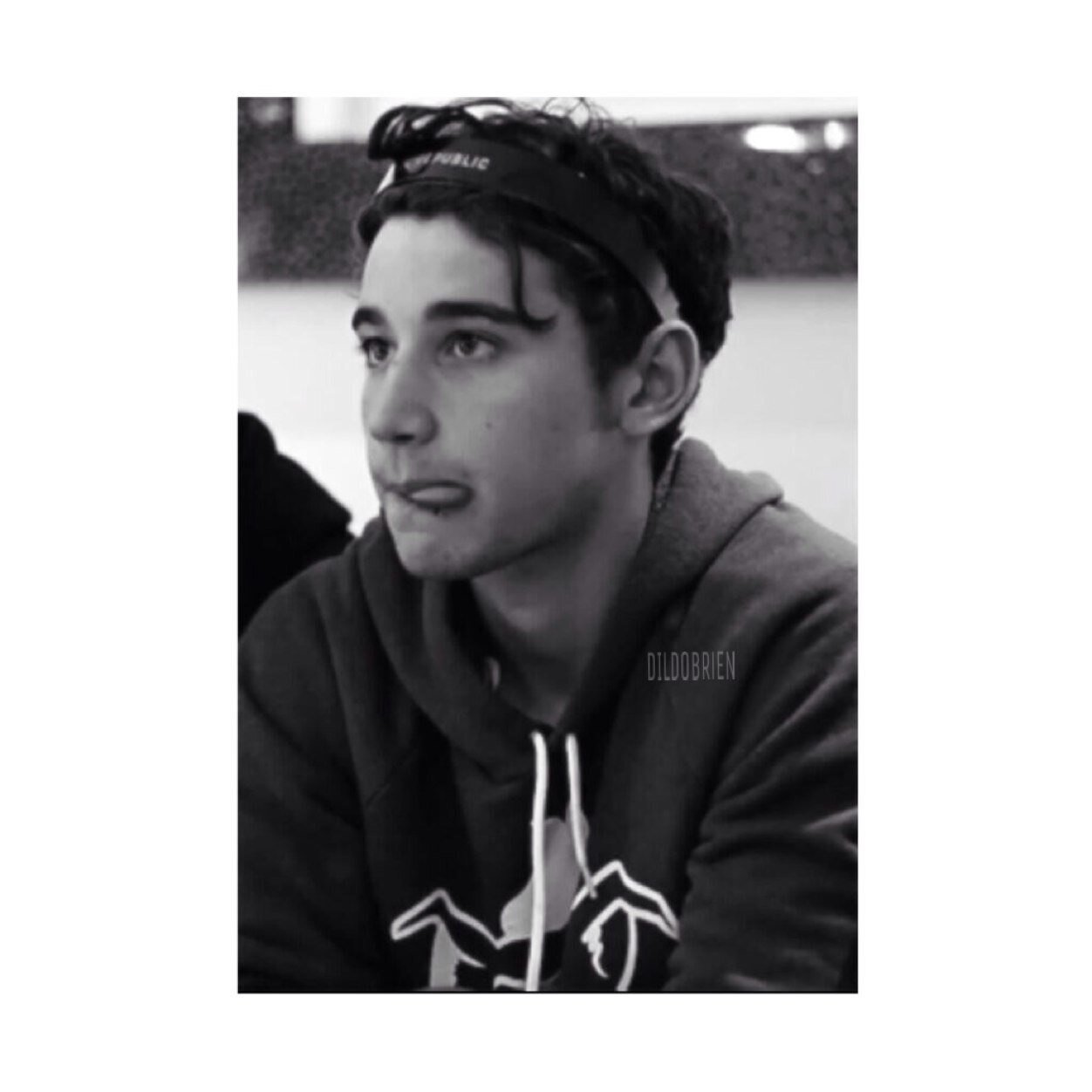 JUSTIN CALLED ME LOVE 29/10/2013♛ • Nash follows • Divergent •Magcon • Justin • Demi • Miley • Ariana • MKTO • The Vamps • 5sos • Dylan Dauzat • Martin Garrix •