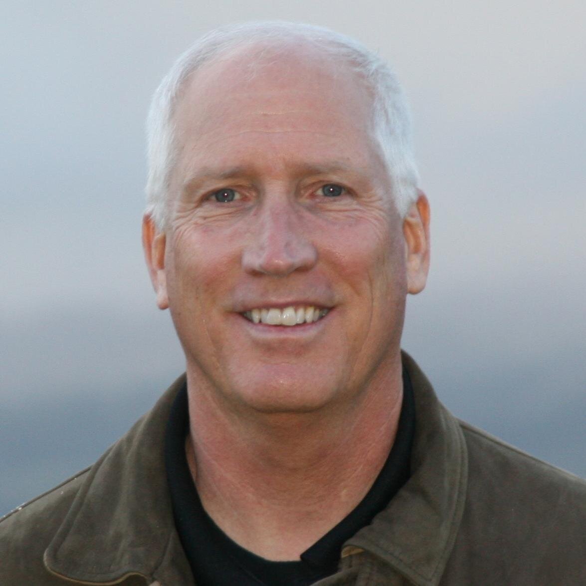 Tech advisor, consultant,  30 years Enterprise IT expertise