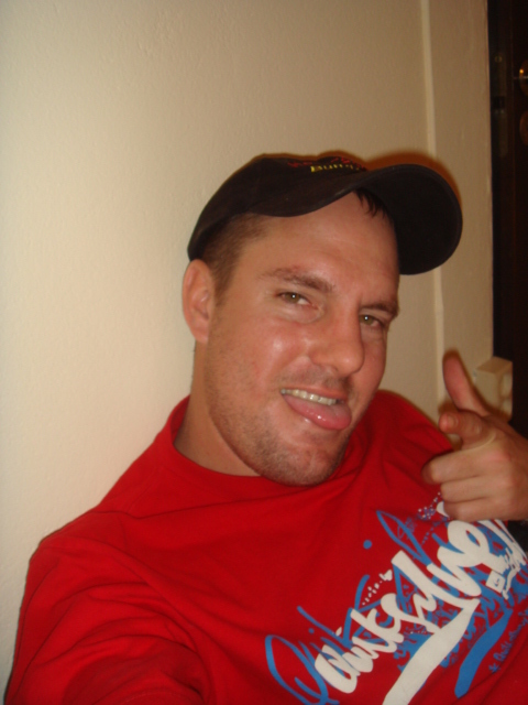 Myfly505's profile picture. 