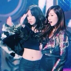 taeng bulge, fany booty, jess boobs