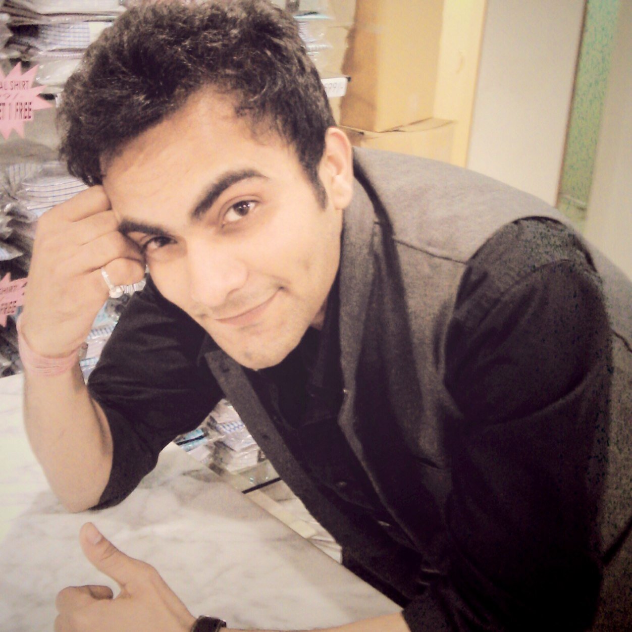 abhishekneo1's profile picture. 