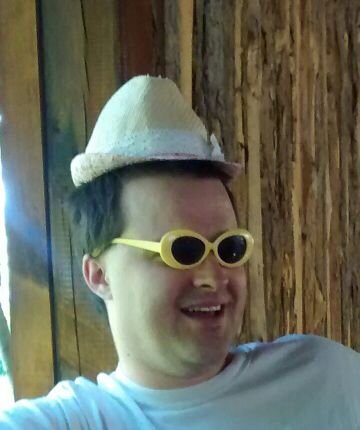 I am the real Farnz; all others are just poor imitations.

He/his.