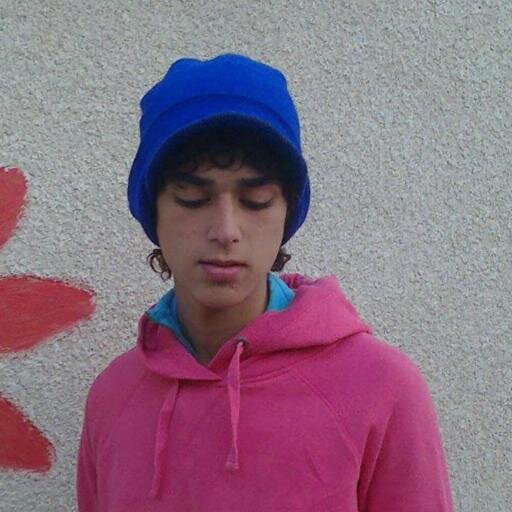 هاي ابي سوالب في العشرين فقط يجي سكاي am_in12