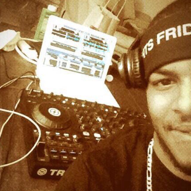 DJ//Producer//Filmmaker
LA to NY on a mission chasing my dreams