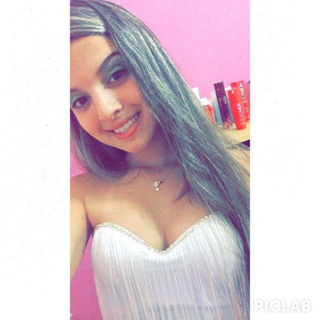 E eu, no fundo, te perdoava, te entendia, te amava cada vez mais.