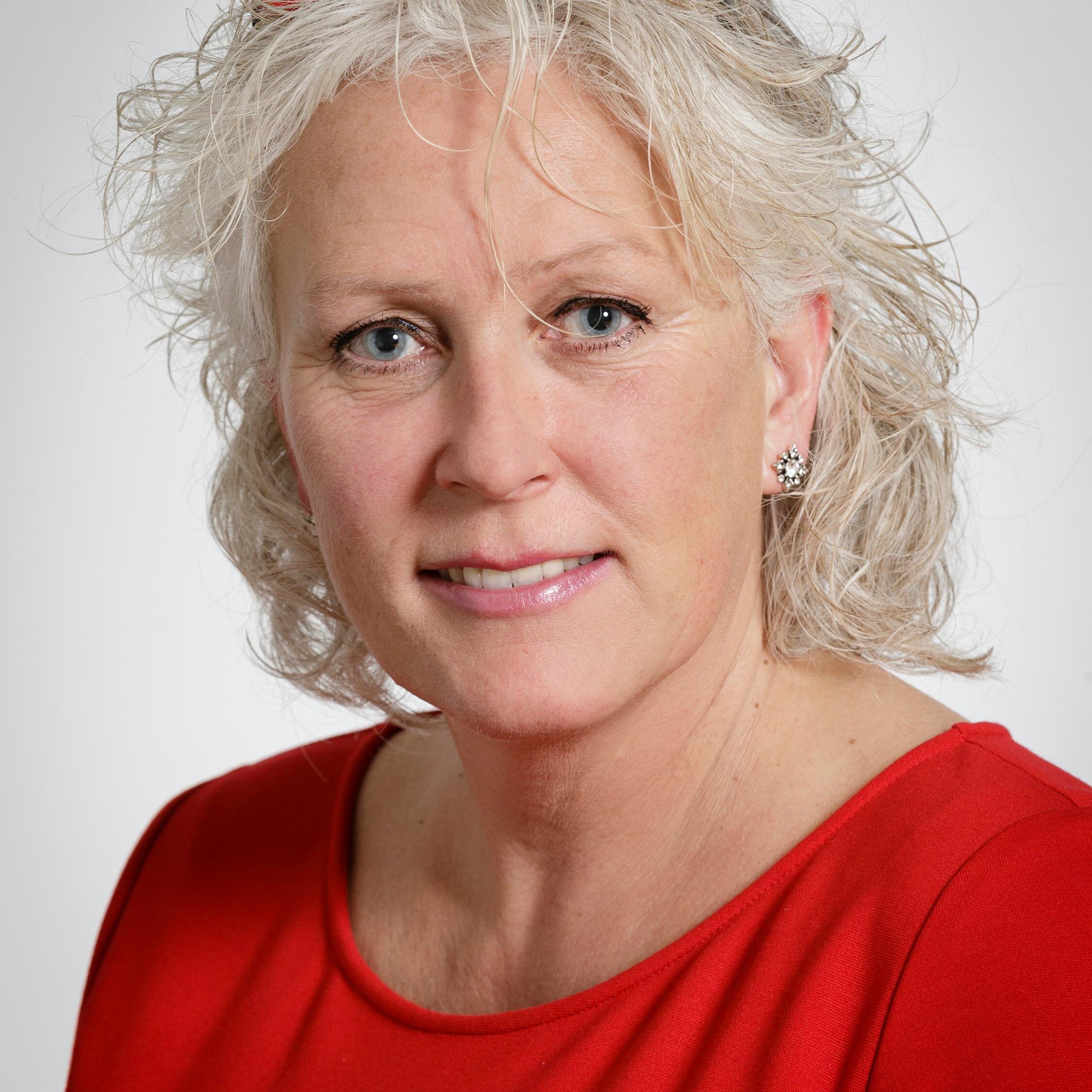 FruToxic's profile picture. Feministisk socialist