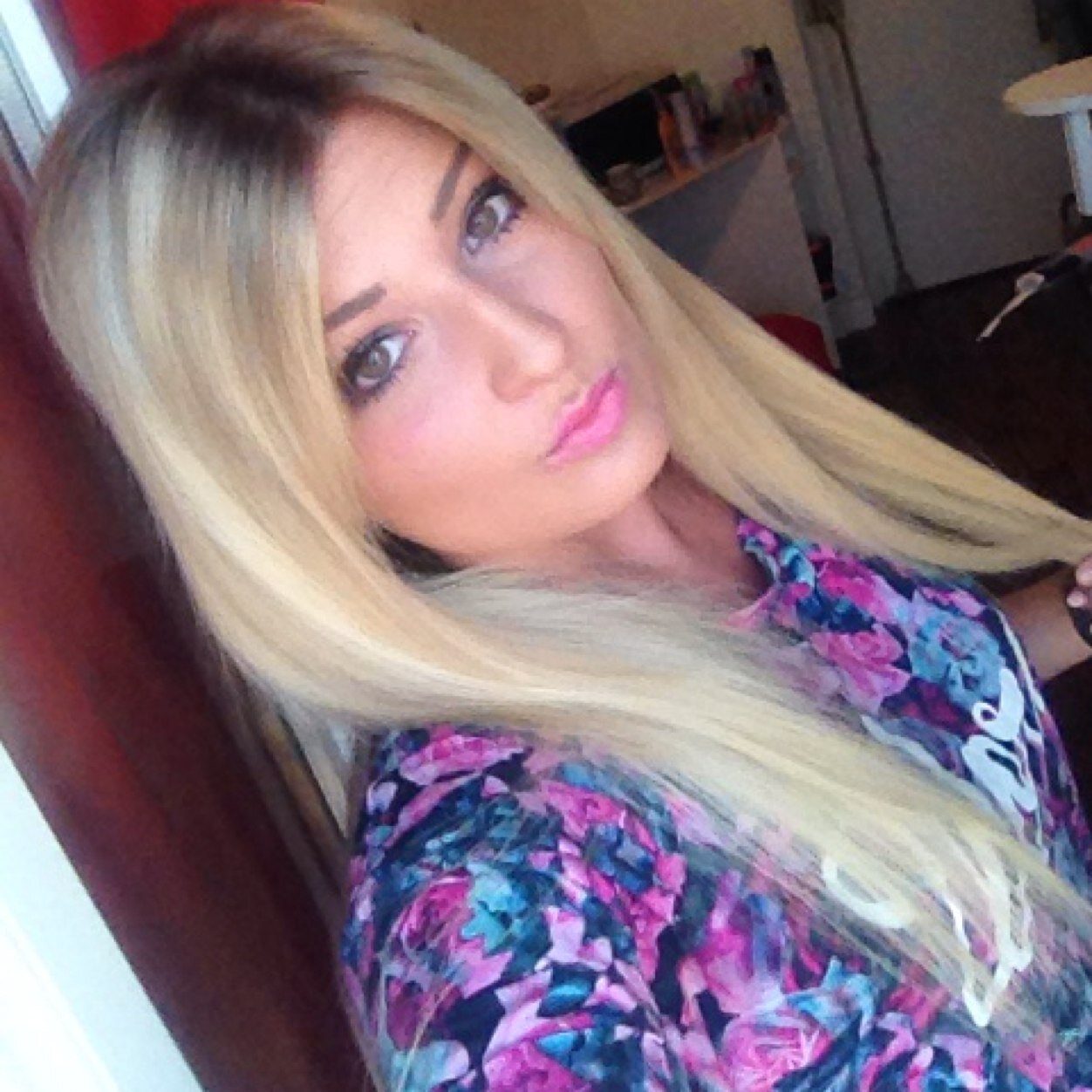 leticiawillow's profile picture. Leticia, Pull and bear #STAFF J'aime pas les bio ! Just #FollowMe #TeamIphone // #teamAntiFoot // #TeamZouk //