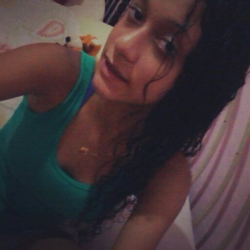 Eu,você,duas biblias e um propósito♪Vivendo uma vida para Jesus!Teclado,pôr do Sol e praia ♡Insta:@istmariana