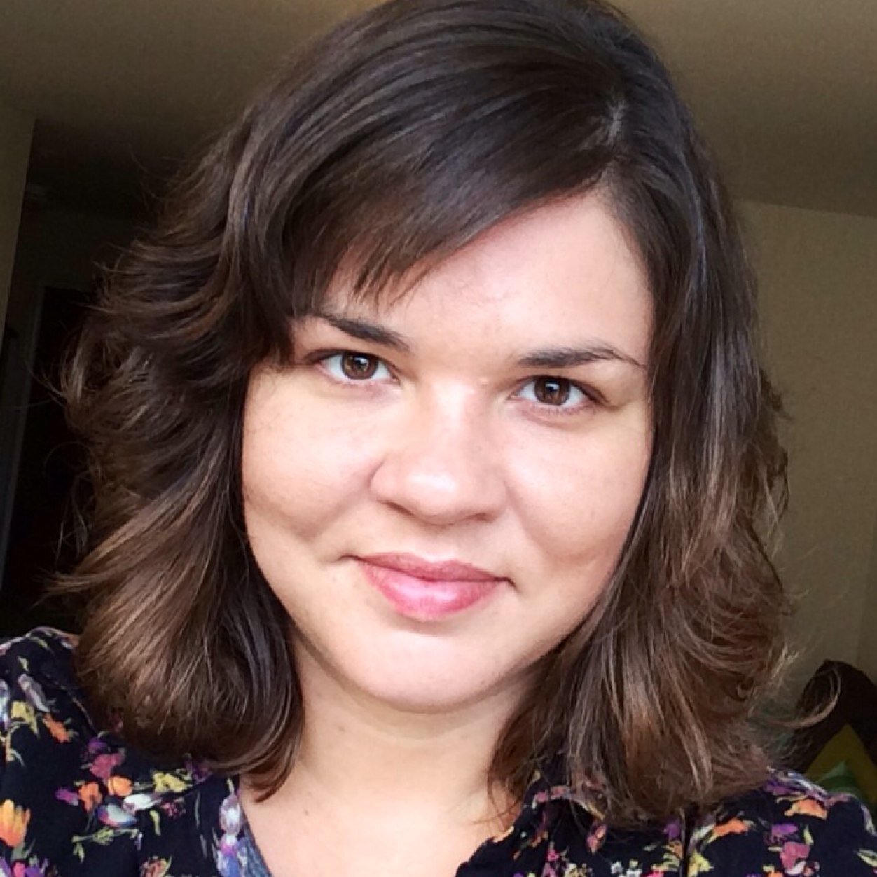 Communicator - Foodie - Cat Lady - Travelaholic - Intercultural - Swedish - Brazilian - Leo