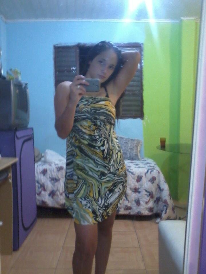 adoro musica,sol,calor e dormir.....
