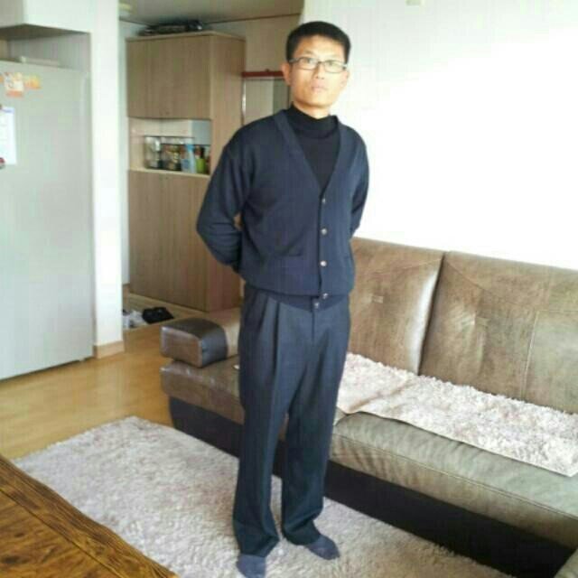 action12701's profile picture. 군인