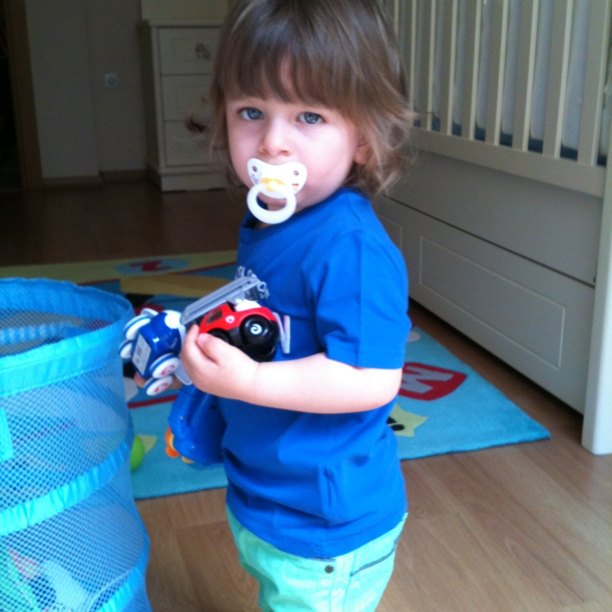 AlkrElmas's profile picture. 