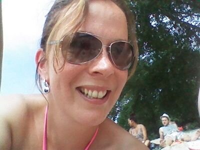 15b2c21332bb4da's profile picture. mama van job