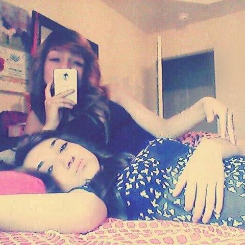 ♥♥I love and I like to take out talk and be funny♥♥-Follow me and Follow back