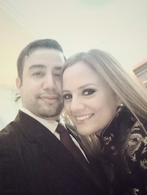 Esposo,Papá,Trabajador incansable, Miembro SUD. La excelecia como norte!