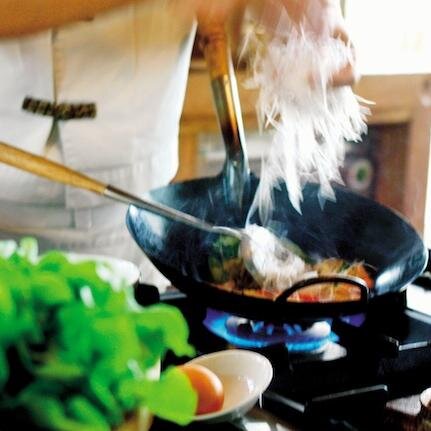A blog devoted to the culinary arts.