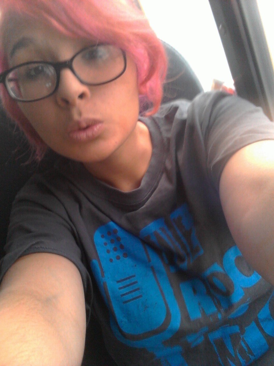 KookieKamryn's profile picture. you know I may be smart in school but I hate it sometimes. I love my friends so fucking much. If you mess with my friends you mess with me.