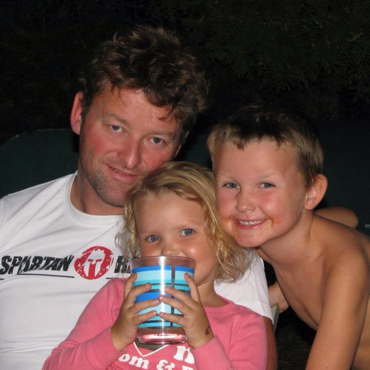 Father to 3 beauties, loyal Guelphite and Firefighter...all around good guy.