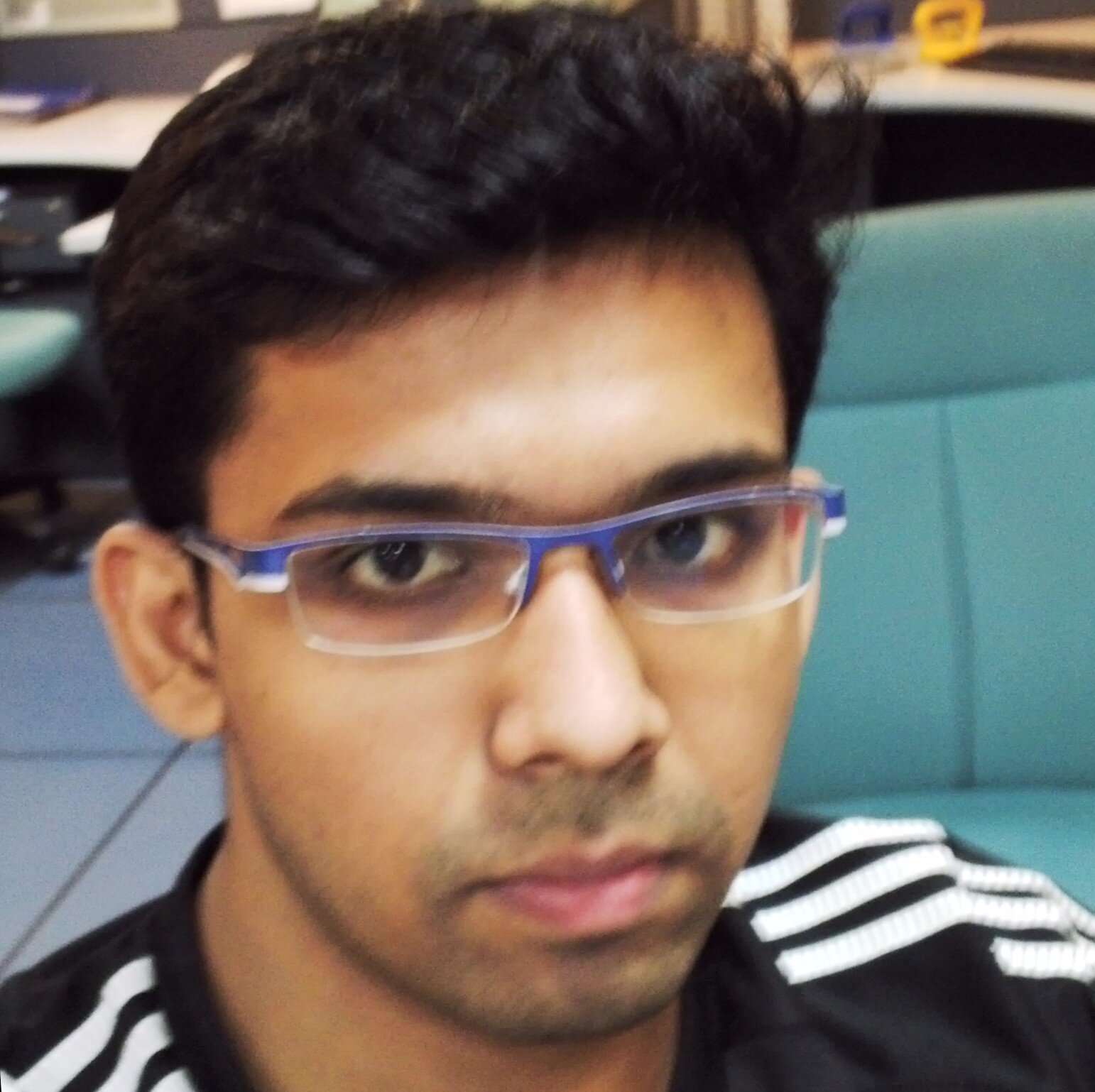 DevOps Engineer👨‍💻 @InterNations 🇮🇳🇩🇪,
Politically neutral.