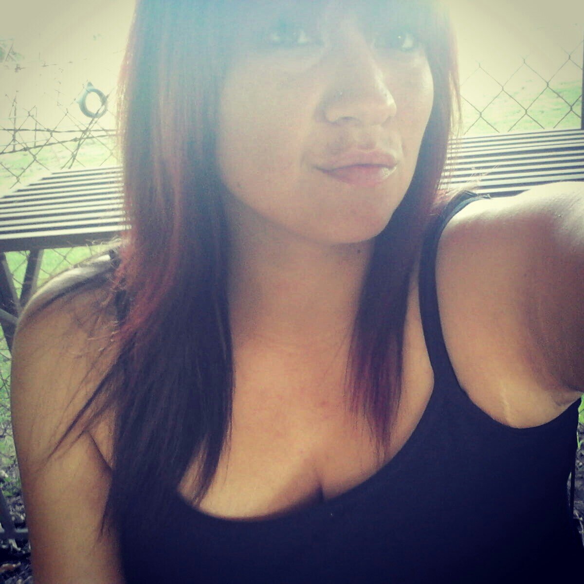 indeart21's profile picture. hair chick,life lover, mom, music addict, sports fan ! :) chicago bulls loving, sf giants fanatic, dallas cowboys faithful!!! BE HAPPY!