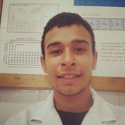 Antes embrigado do que iludido // Insta: _ianpedroso
