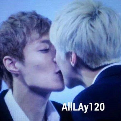 ใจดีฟอลกลับแอคหลัก  @_gzfffq