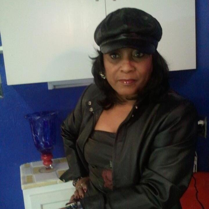 Diann Marshall... Get Mo's Granny, and Mommy ! ;)
