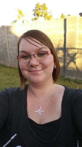 bethnich2010's profile picture. Check out my website!! http://t.co/1tpaiOPt3x
email me at bethnich2010@live.com and I will tell you about my launch party specials!!