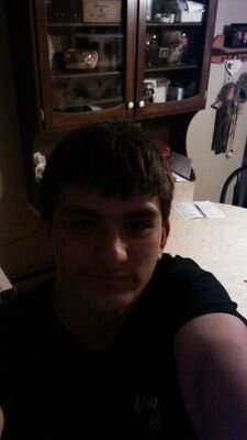 Im the landed back type and im make money gaming and really good looking guy