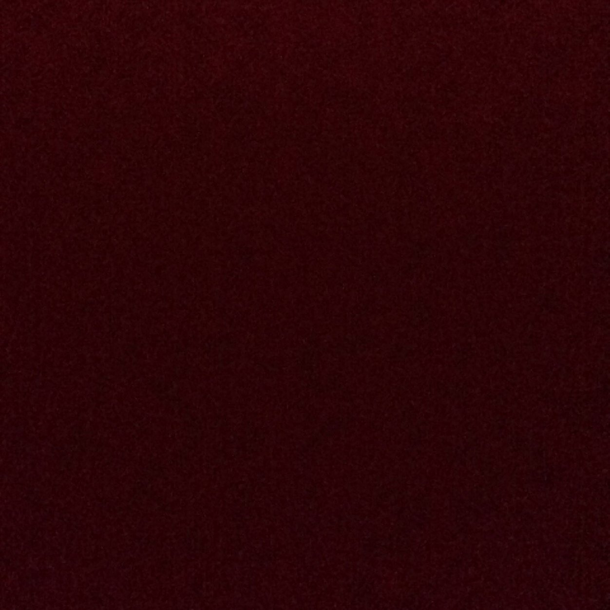 Ríe en la noche, y achina los ojos morochos más lindos que vi