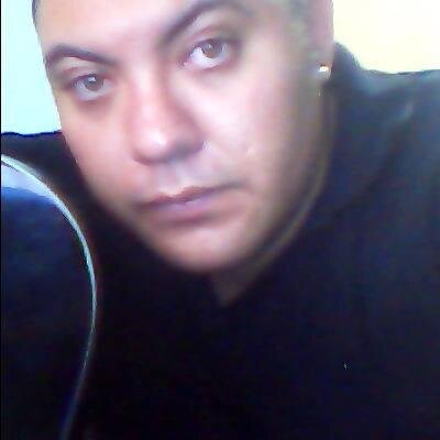 Gosto de música e boa poesia...