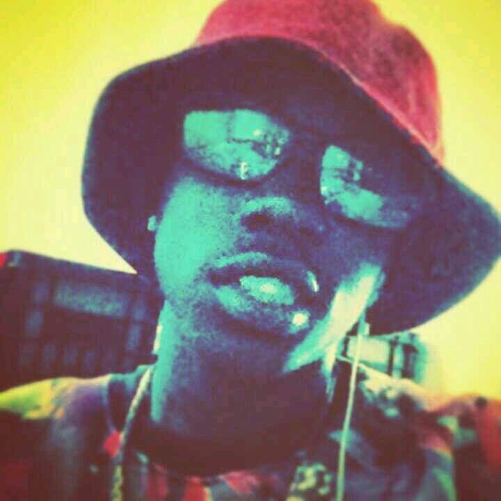 StayFly_Tay's profile picture. 