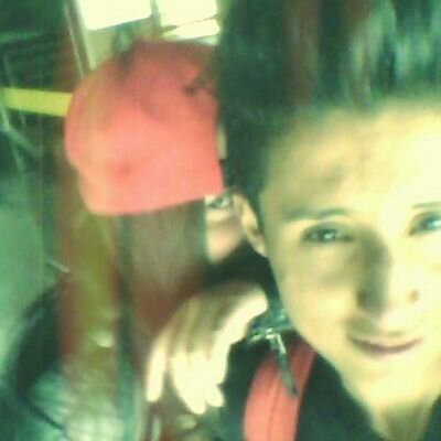 :$El TE AMO de hoy solo es una moda para muchos y un sentimiento para pocos- :3