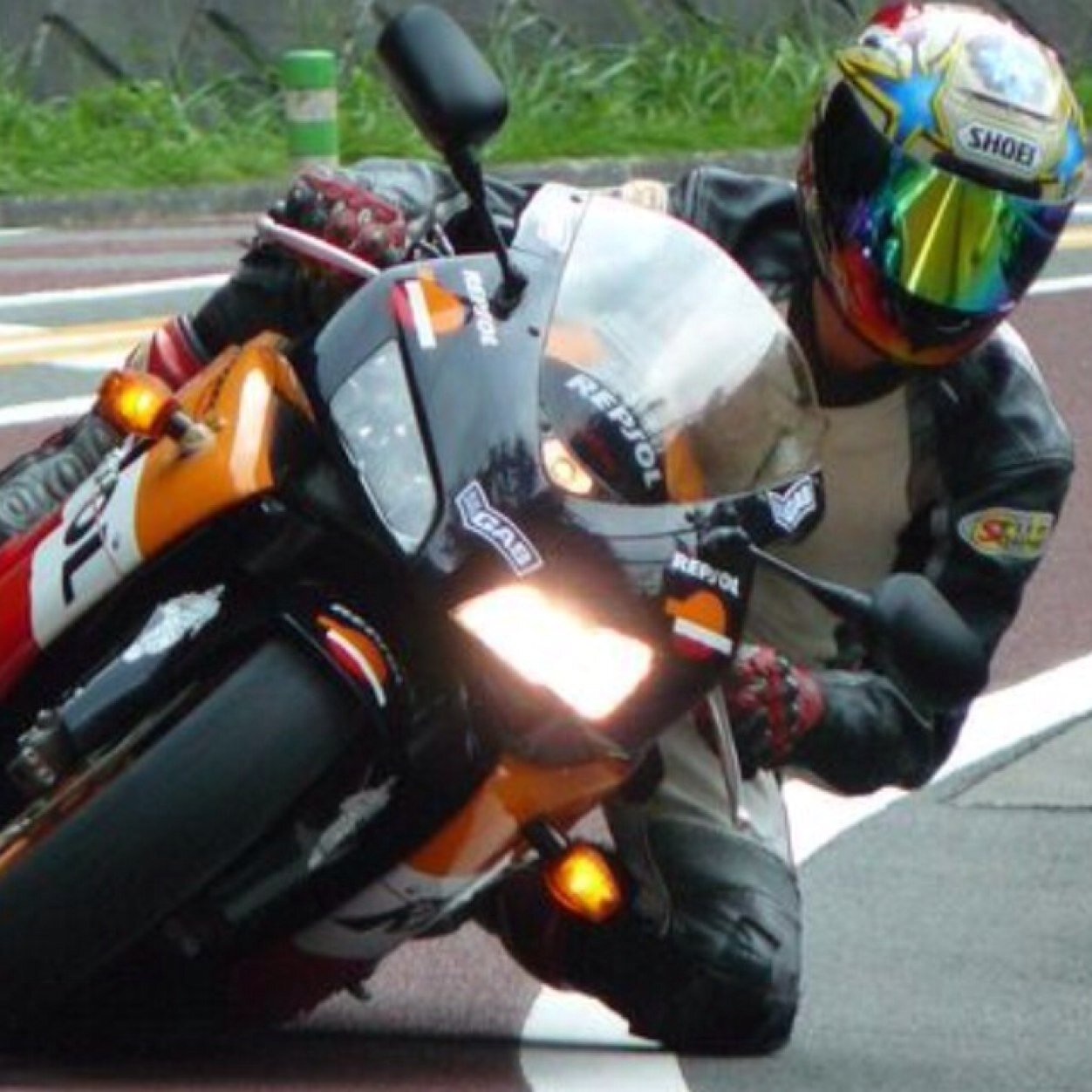 sakaimottainai's profile picture. 元メルセデスベンツ整備士 本業でウーバーイーツしてます。 趣味でモト・ジムカーナやってました。 バイク好き。