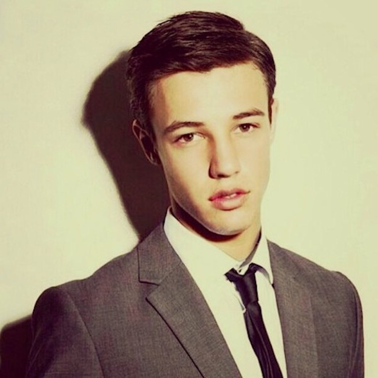 Just another cameron dallas fan ✌️