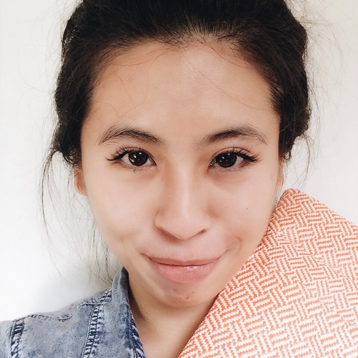 Fashion Editor at Popspoken SG Instagram @chloeanguschang