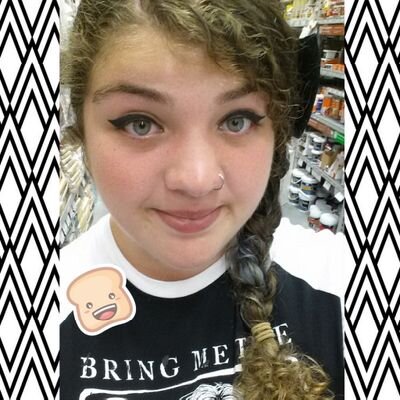 Supergabbyx3's profile picture. 16
bassist/vocalist
I love video games and anime ;p
..wow..