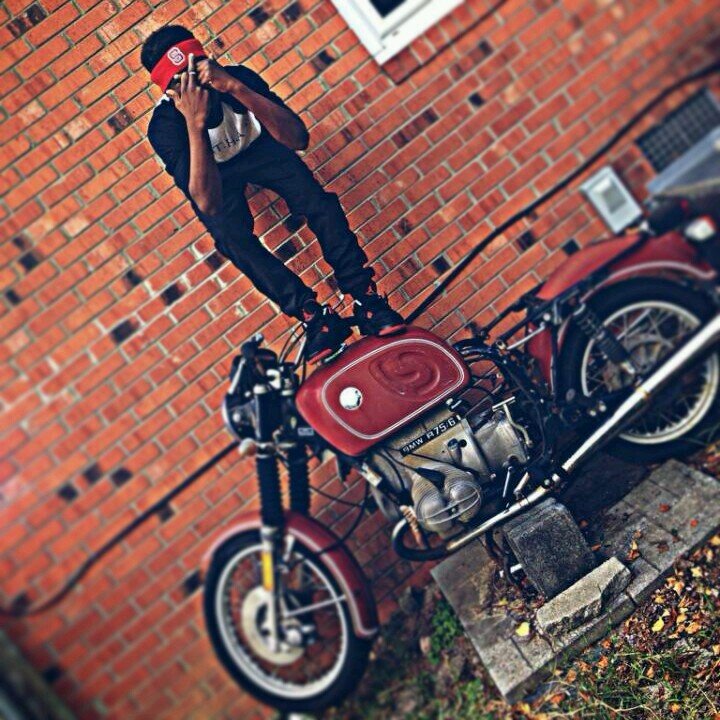 kik: big_pappa_z